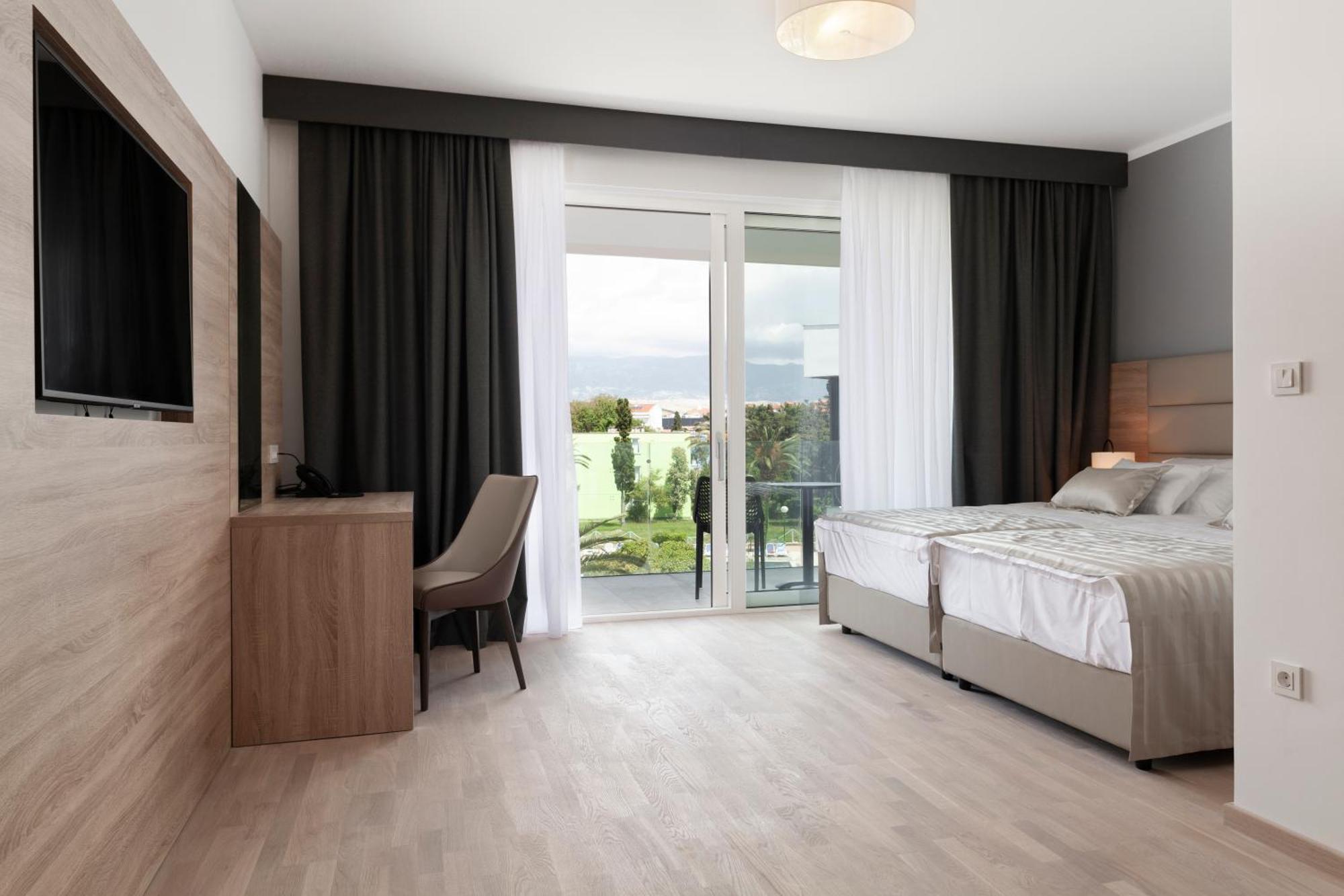 Kaneo Beach Hotel Novalja Eksteriør bilde