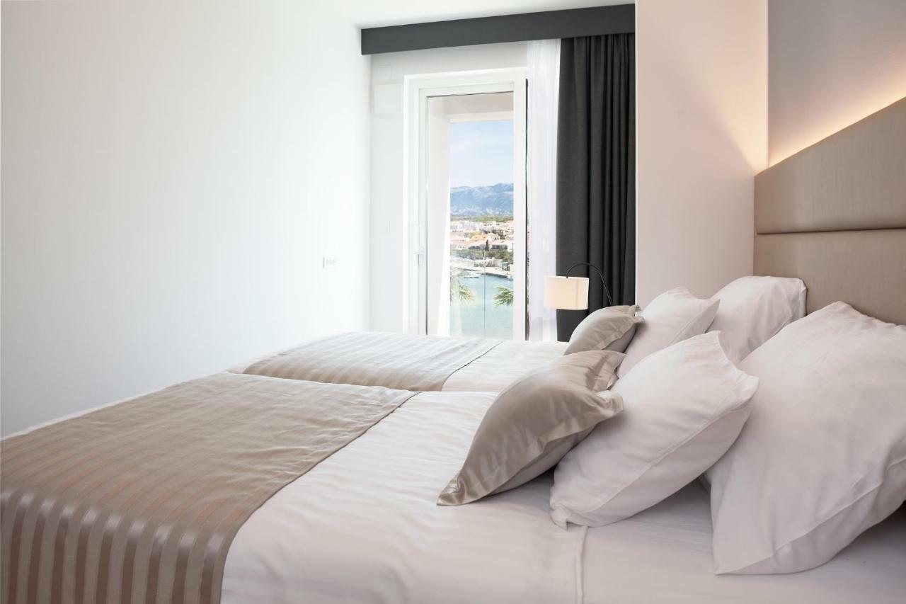 Kaneo Beach Hotel Novalja Eksteriør bilde
